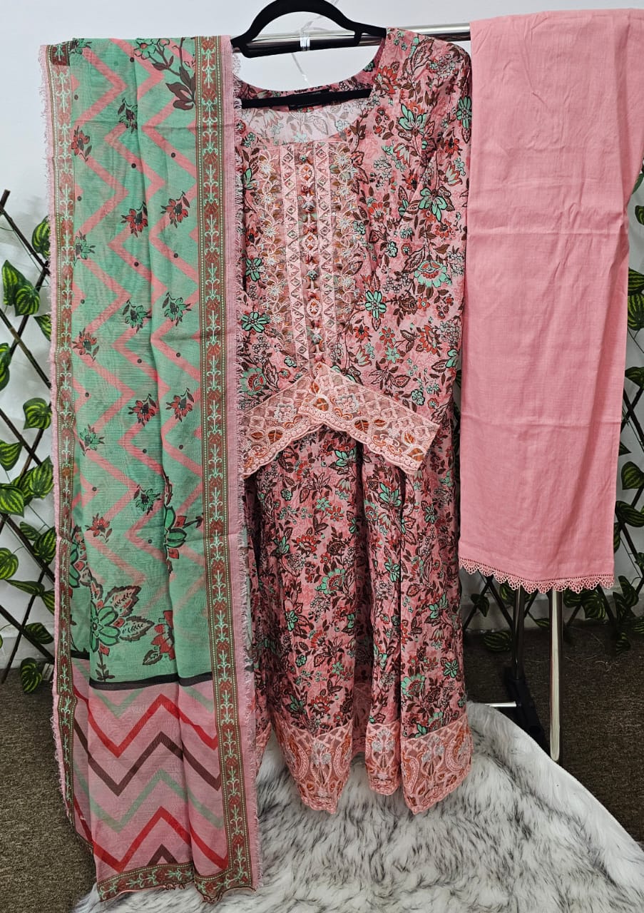 The Rosewood Bloom Floral Cotton Blend Kurta Set